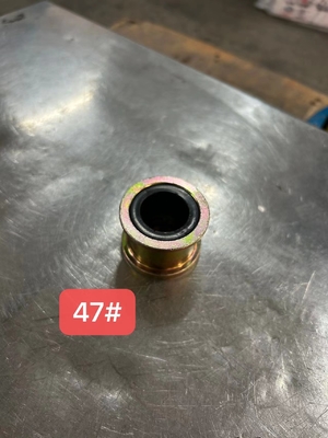 AZ1642430263 Flipbus Ijzeren Flipbus Rubberen stabilisatorstangbus Stabilisatorstangvoering SINOTRUCK HOWO Truckonderdeel